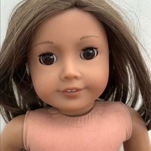 American Girl Doll NEW wig brown hair, tan skin, brown eyes EUC Refurbished LN